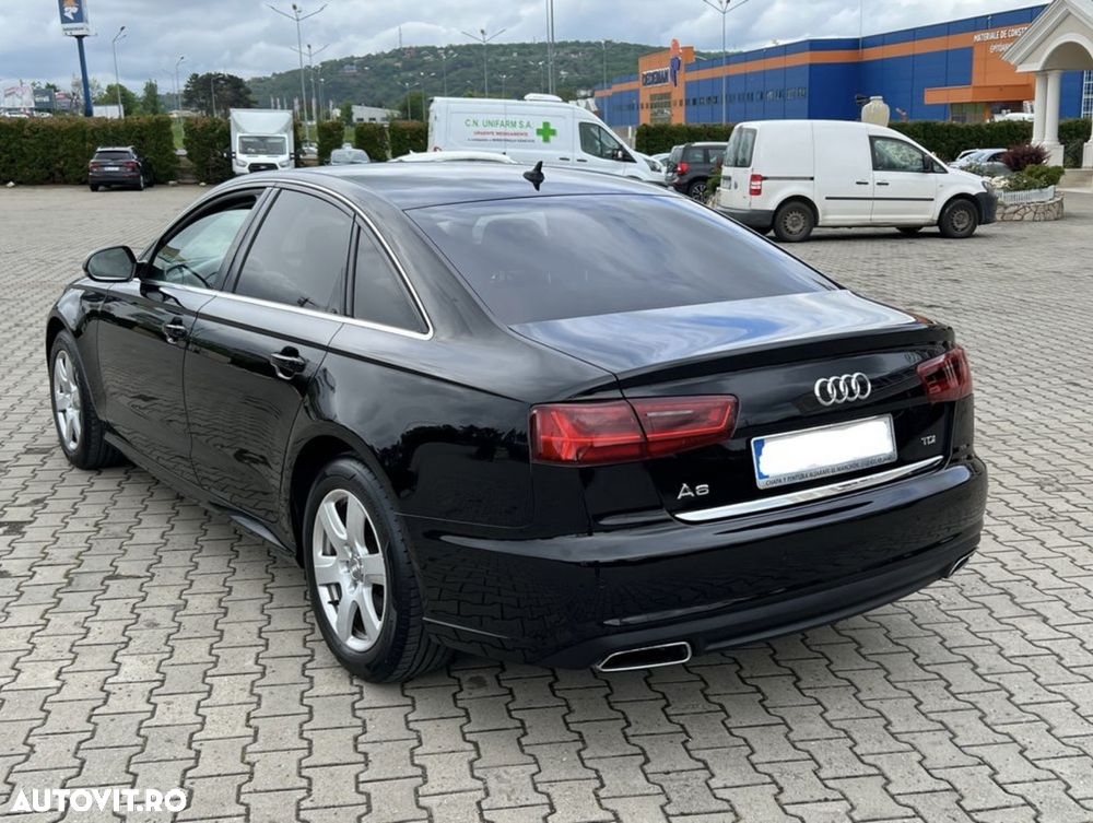 Audi A6 2.0 TDI Ultra DPF S tronic - 4