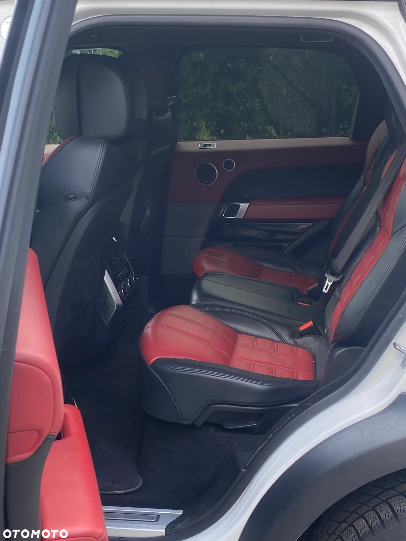 Land Rover Range Rover Sport - 21