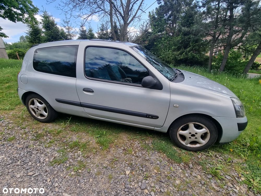 Renault Clio 1.4 Extreme - 7