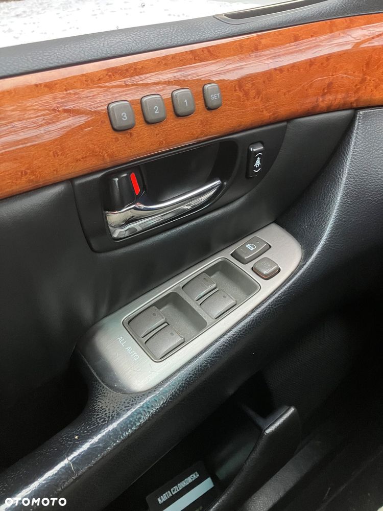 Lexus LS Prezydent - 19