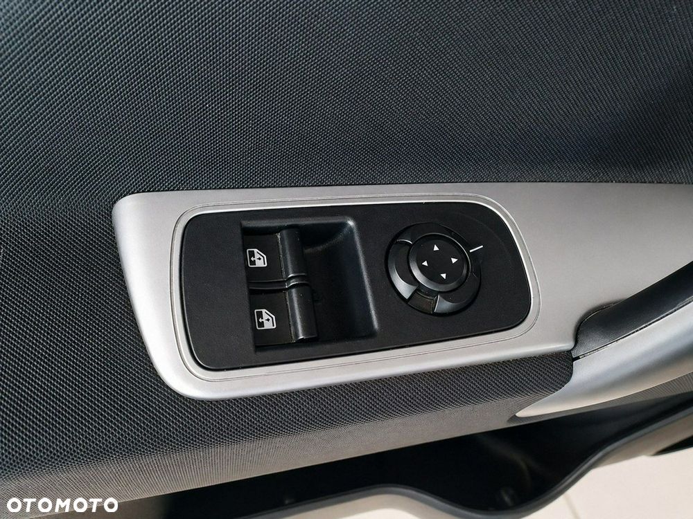 Alfa Romeo Mito 1.4 TB MultiAir Distinctive S&S TCT EU6 - 21