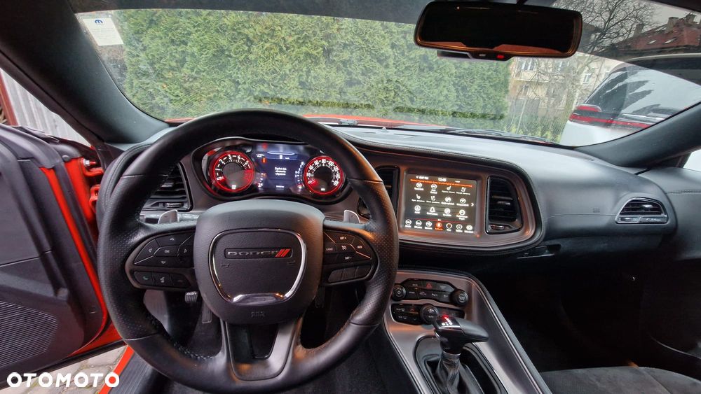 Dodge Challenger 5.7 R/T - 23