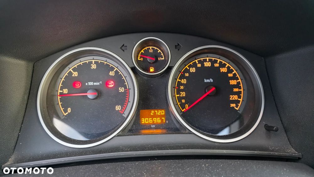 Opel Astra 1.9 CDTI DPF NAVI - 5