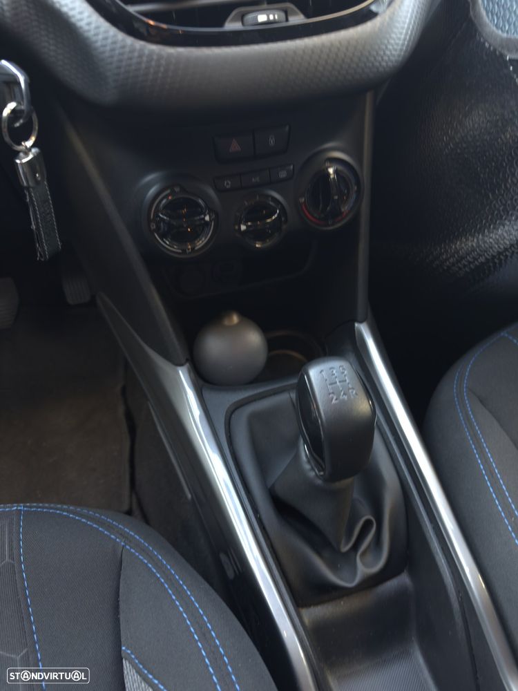 Peugeot 2008 1.2 PureTech Active - 17