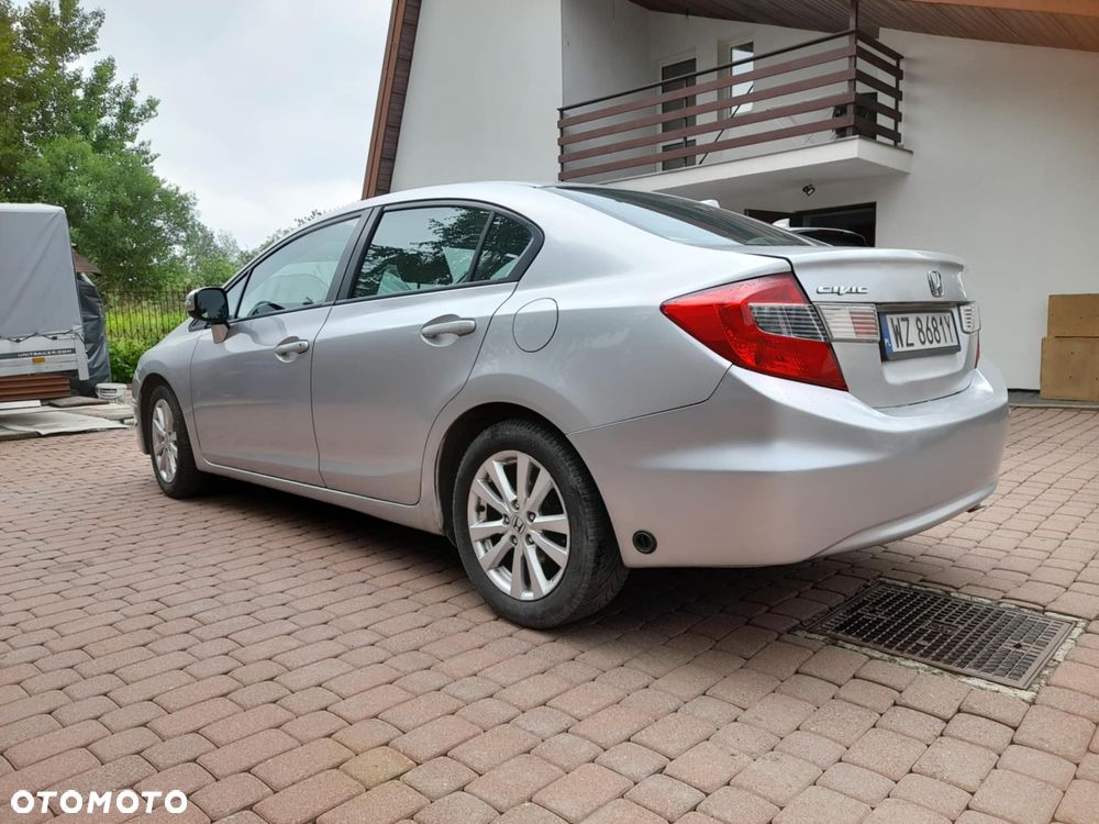 Honda Civic 1.8 Comfort - 2