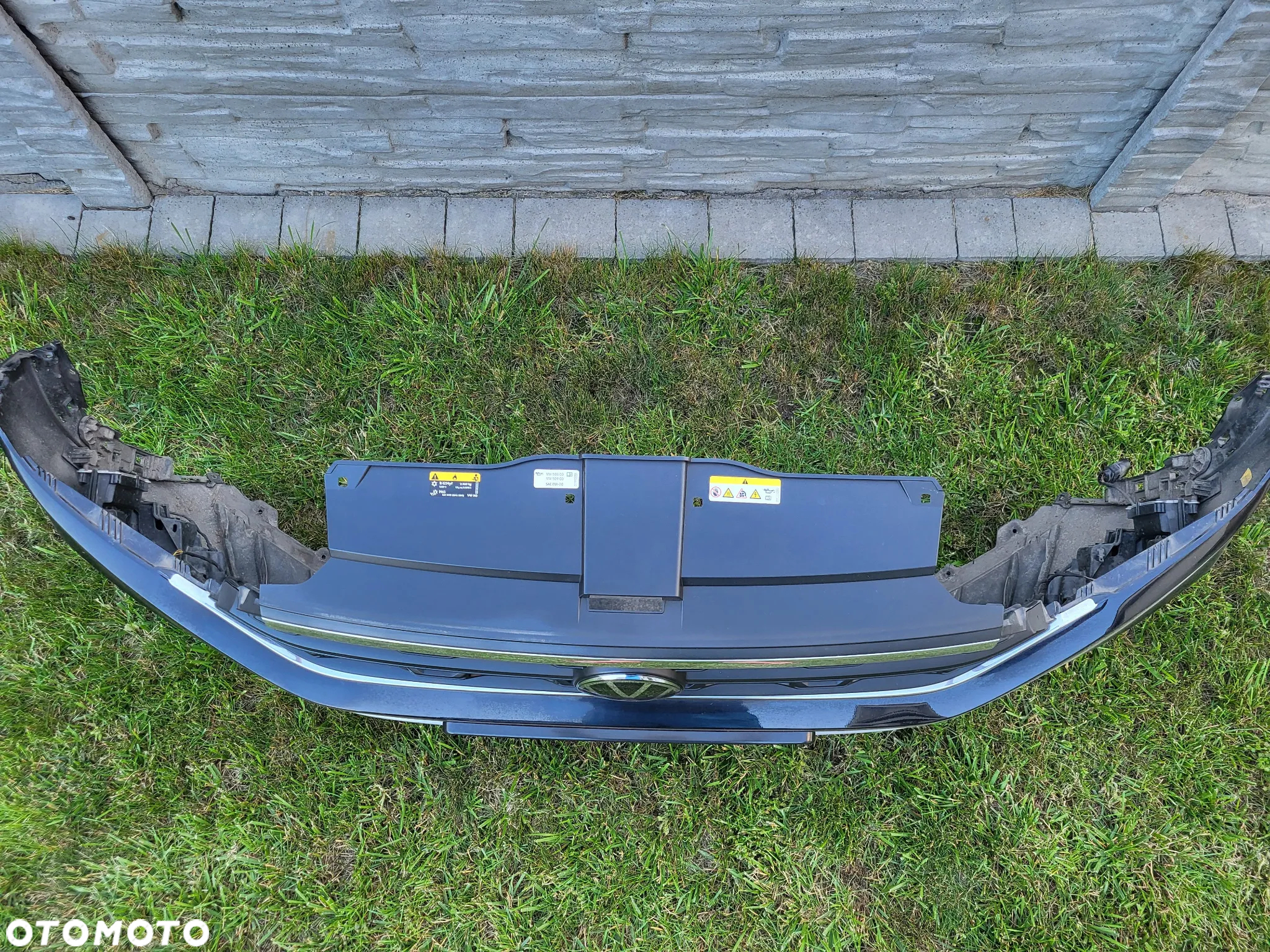 VW T-ROC LIFT LC9X 6-PDC RADAR ZDERZAK PRZEDNI KOMPLETNY - 6