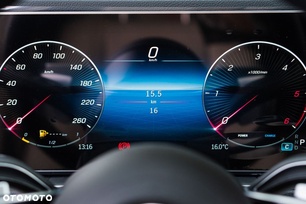 Mercedes-Benz GLE - 23