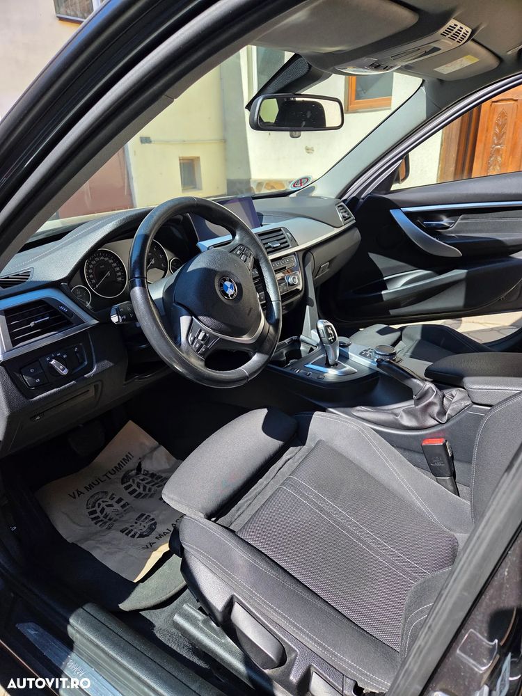 BMW Seria 3 320d xDrive AT - 9