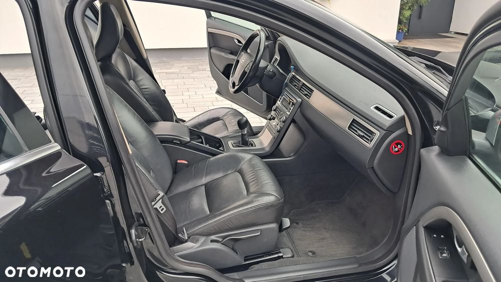 Volvo V70 2.0D Summum - 15