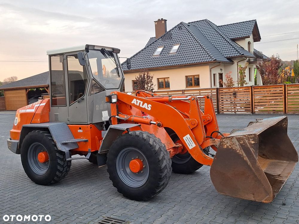 Atlas 82E Z Niemiec - 1