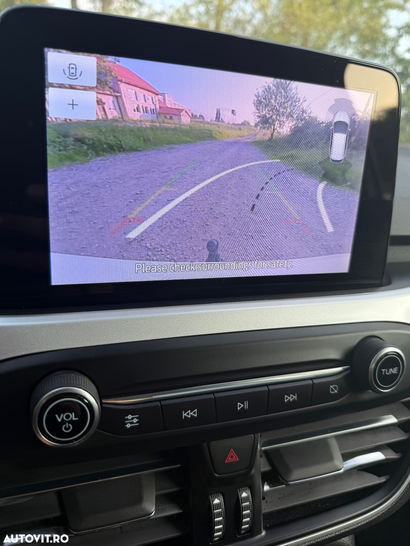 Ford Focus Turnier 1.5 EcoBlue Start-Stopp-System Aut. COOL&CONNECT DESIGN - 16