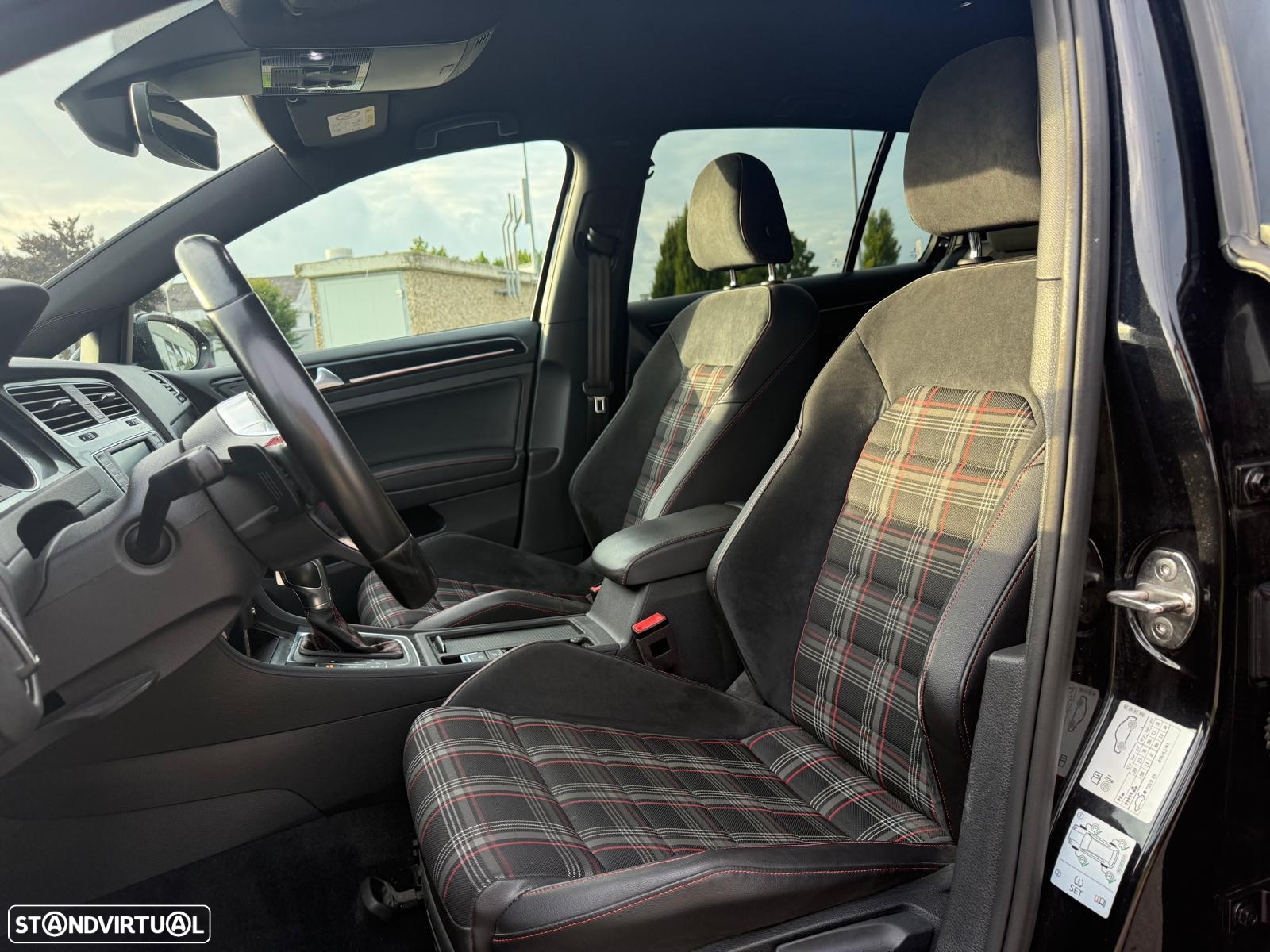 VW Golf 2.0 TSi GTi DSG Performance - 5