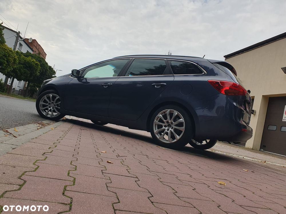 Kia Ceed 1.6 GDI XL - 17