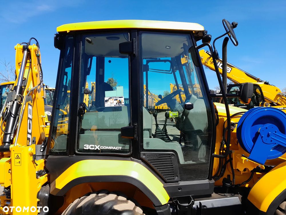 JCB 3CX COMPACT - 9