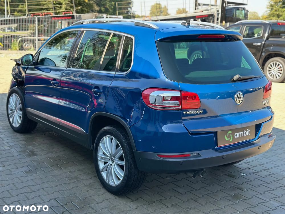 Volkswagen Tiguan - 8