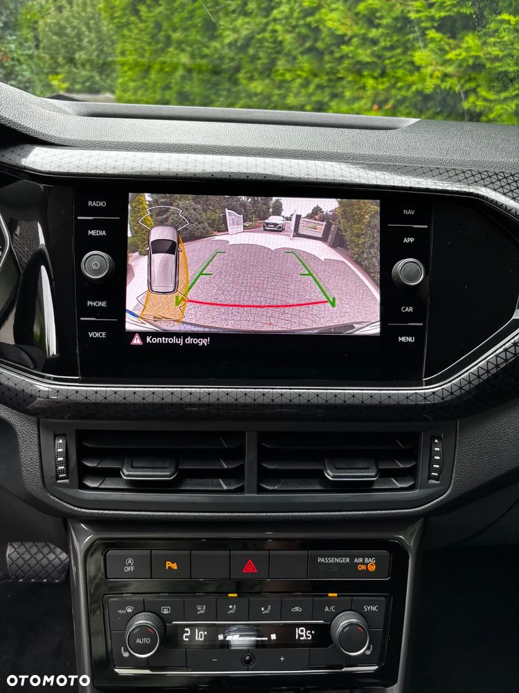 Volkswagen T-Cross 1.0 TSI Style DSG - 11