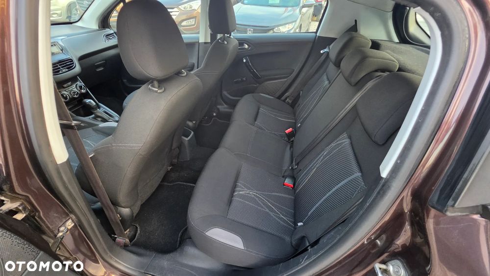 Peugeot 208 1.4 VTi Active - 10