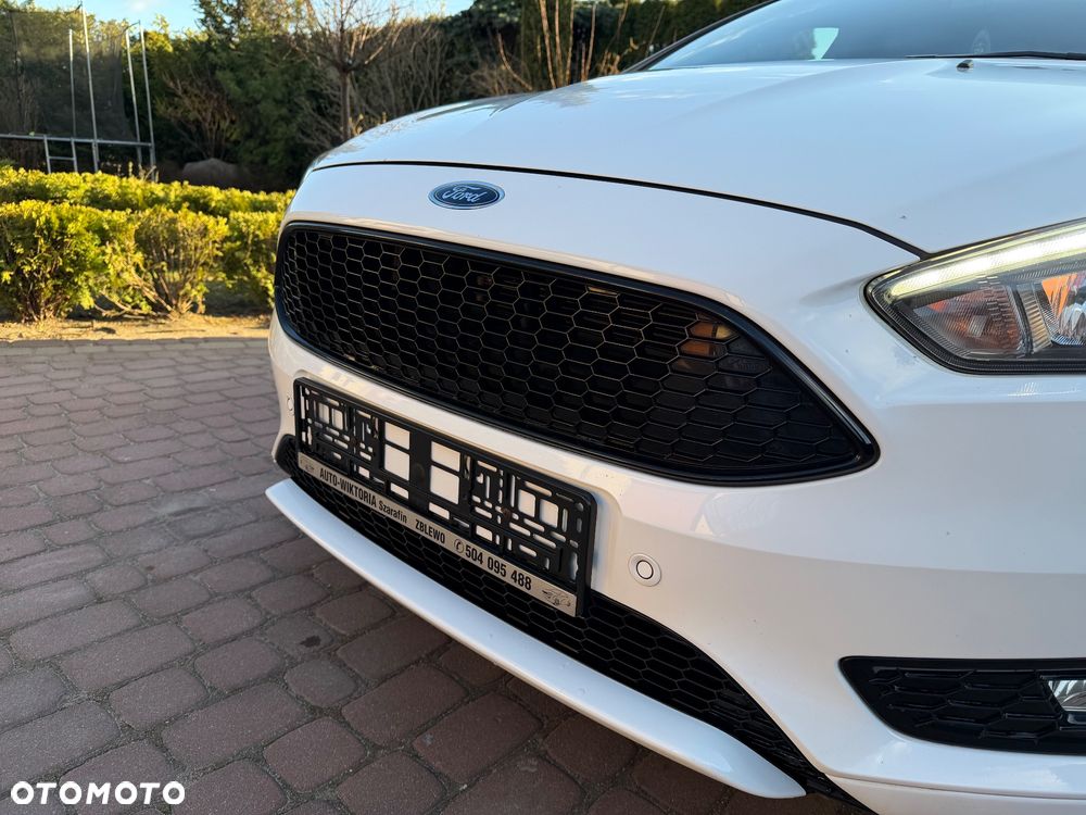 Ford Focus 1.0 EcoBoost ST-Line ASS - 11