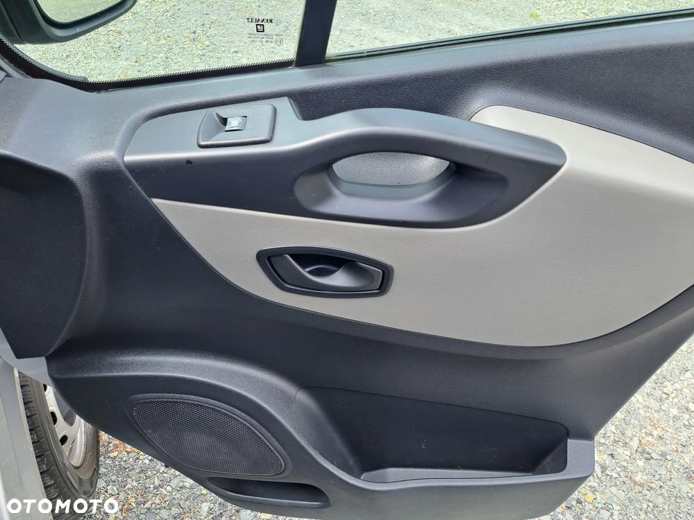 Renault Trafic Combi L1H1 Authentique - 17