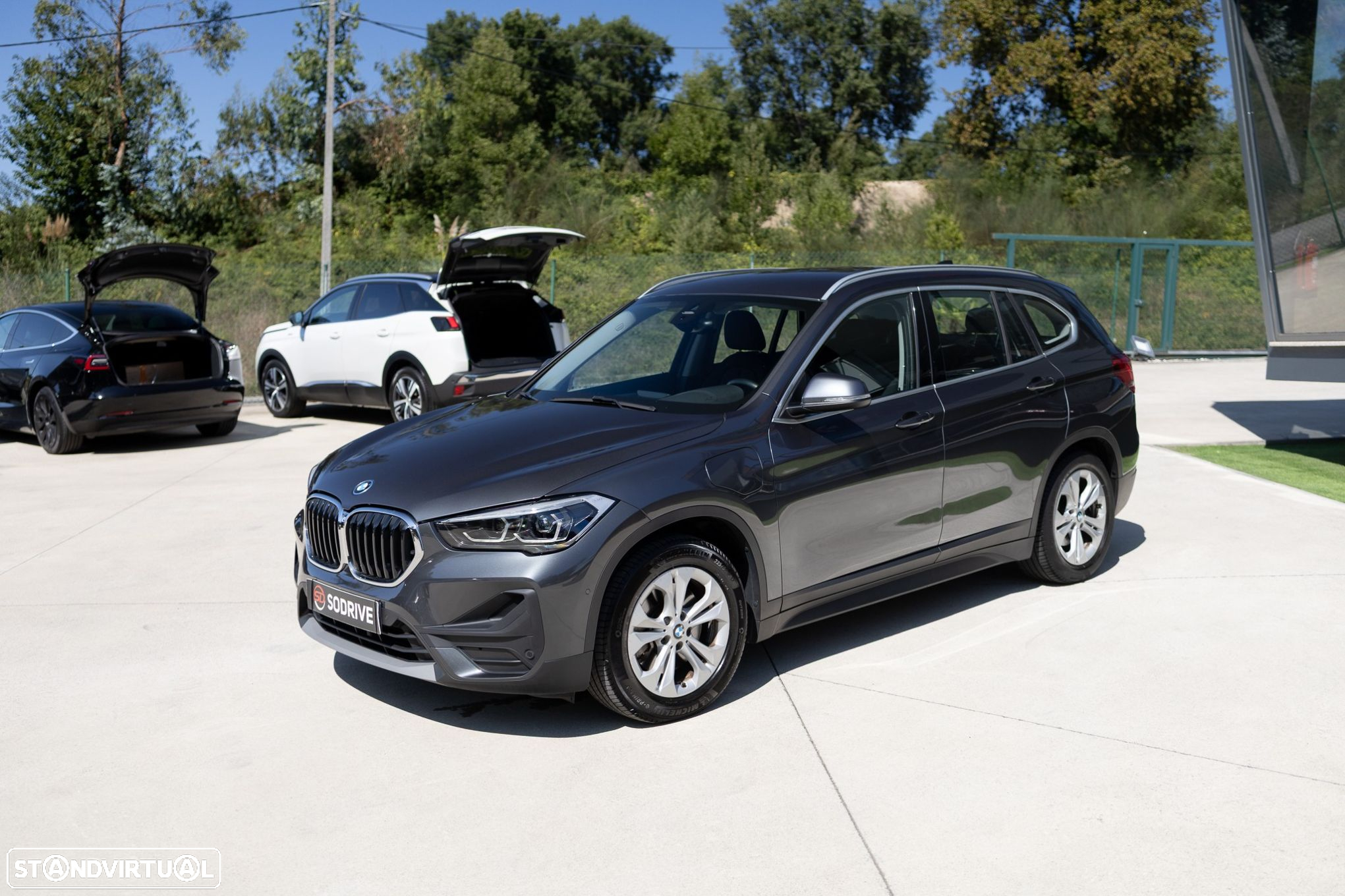 BMW X1 25 e xDrive Line Sport - 8