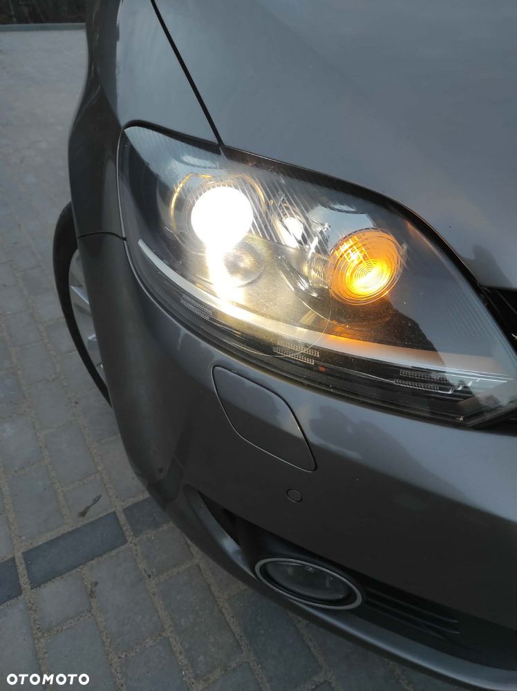 Volkswagen Golf Plus 1.6 TDI DPF DSG Style - 4