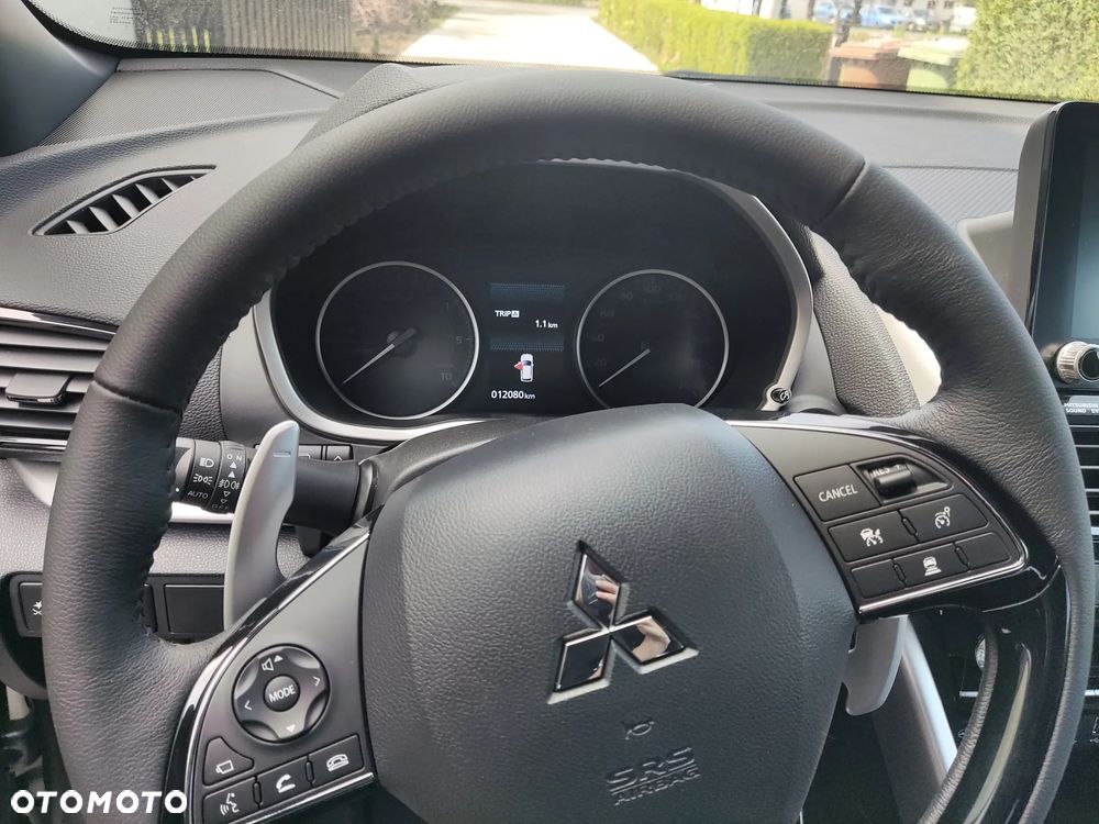 Mitsubishi Eclipse Cross 4WD Top - 18