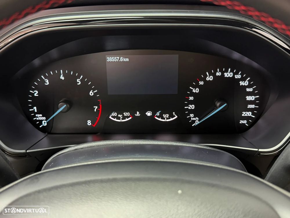 Ford Focus 1.0 EcoBoost MHEV ST-Line - 15