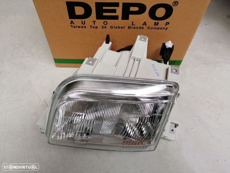 Faróis da frente Renault Clio I Mk1 1990 Até 1996 NOVOS - 1