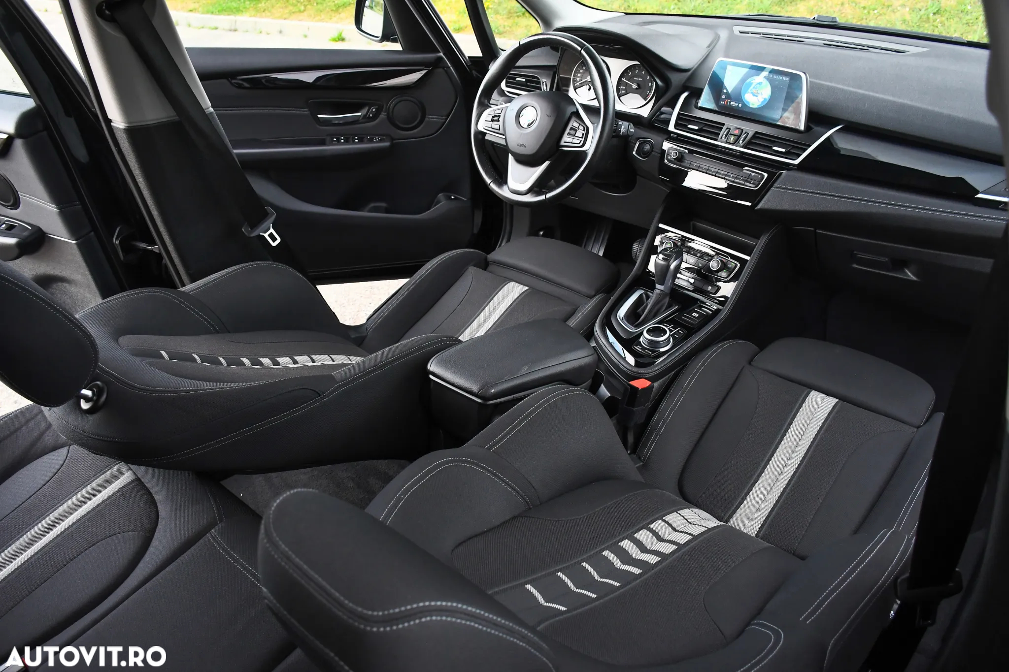 BMW Seria 2 225xe AT Sport Line - 30