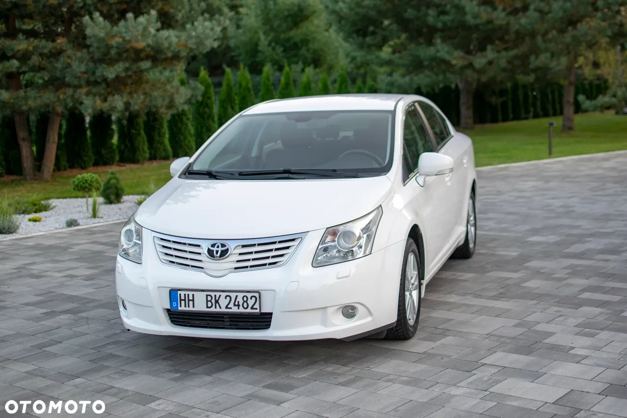 Toyota Avensis - 6