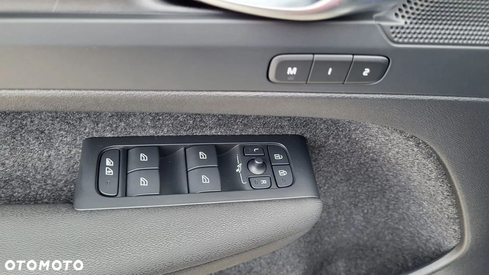 Volvo XC 40 - 21