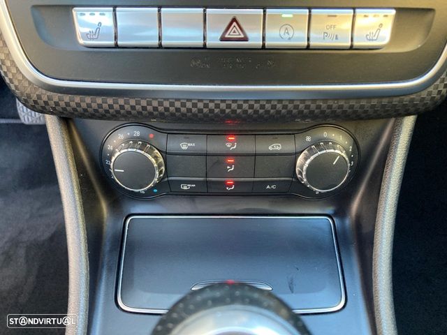 Mercedes-Benz A 180 Urban - 24