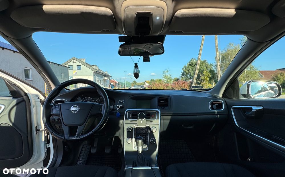 Volvo S60 D2 - 13