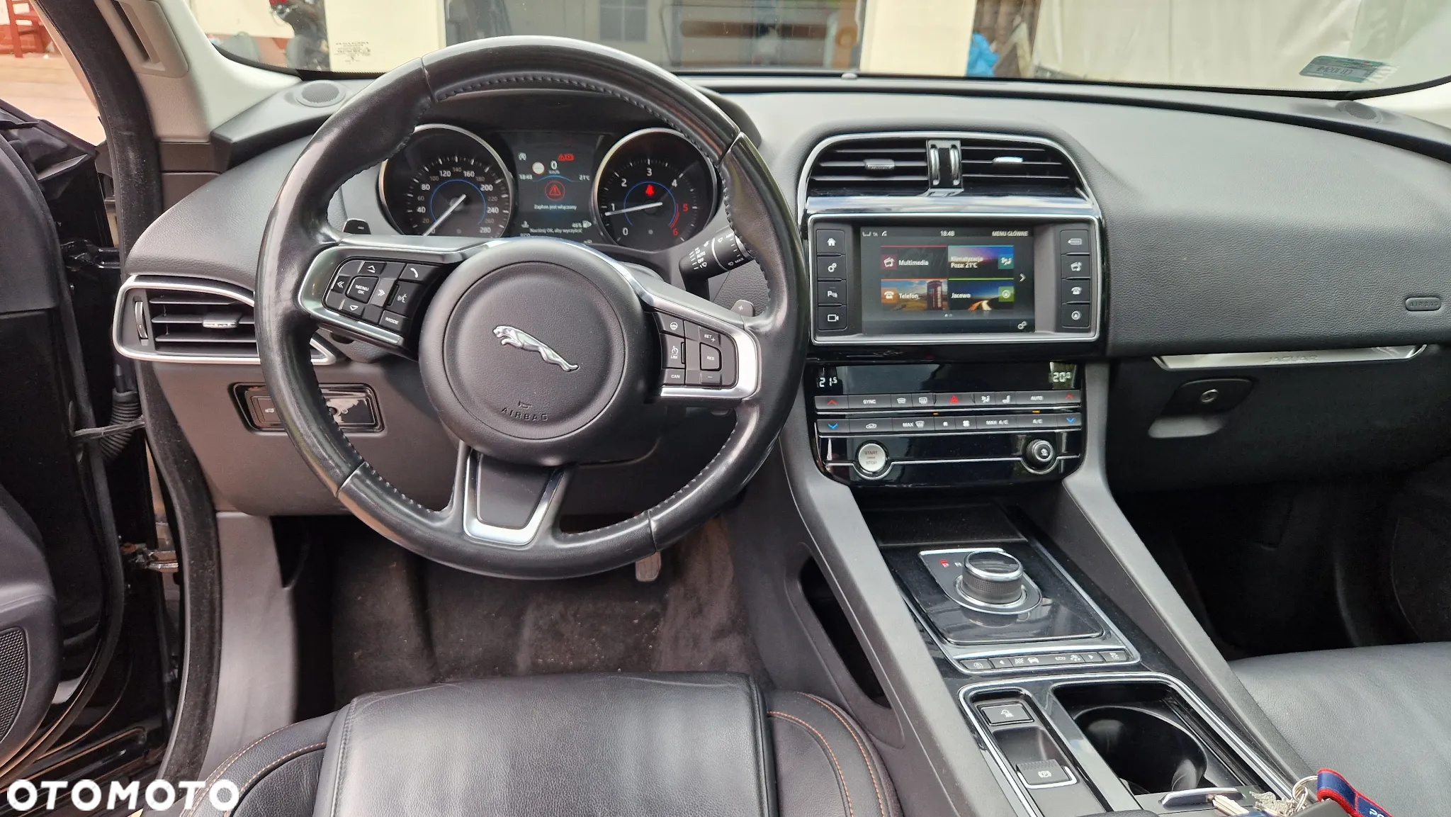 Jaguar F-Pace 2.0 i4D AWD Prestige - 18