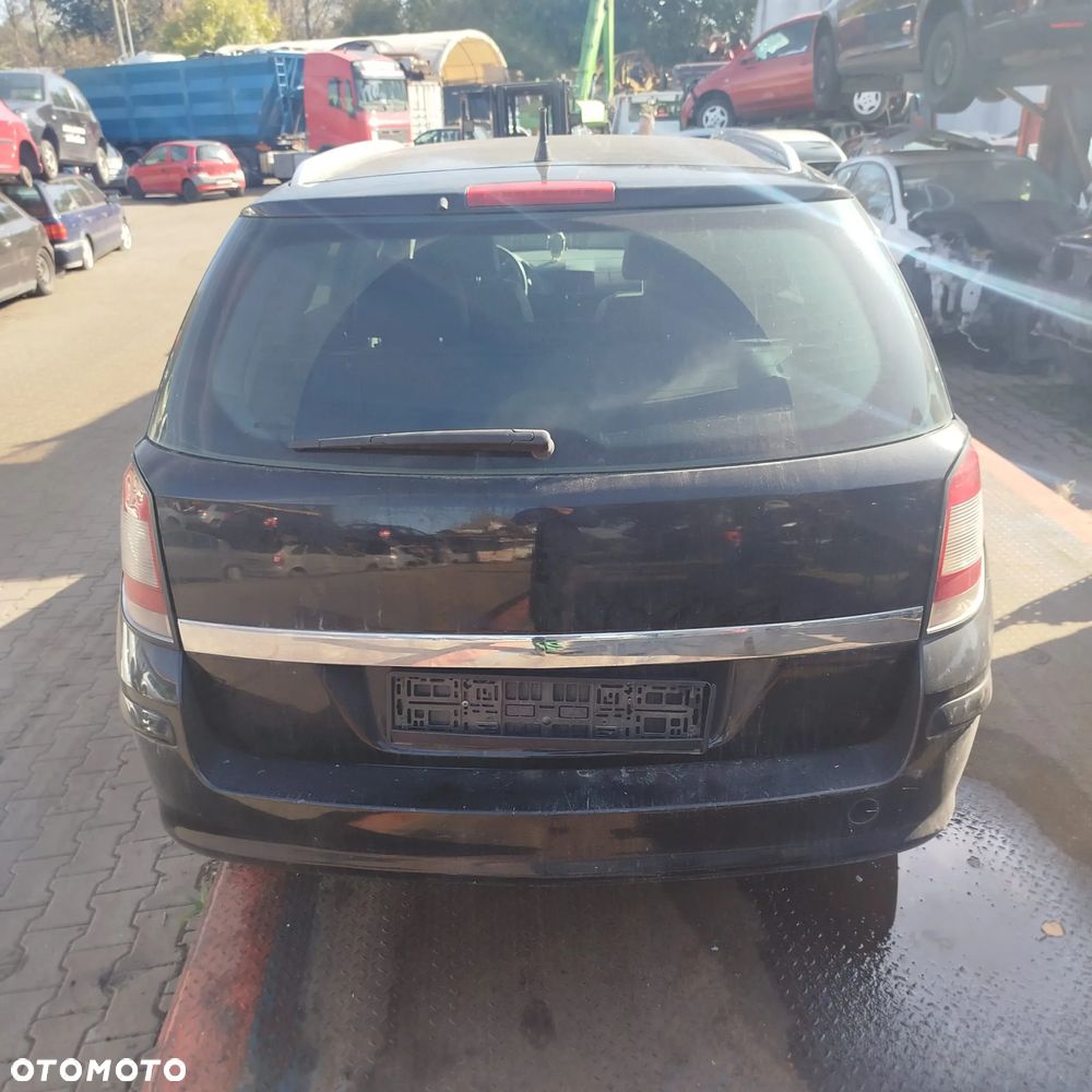 Opel Astra H na części . - 11