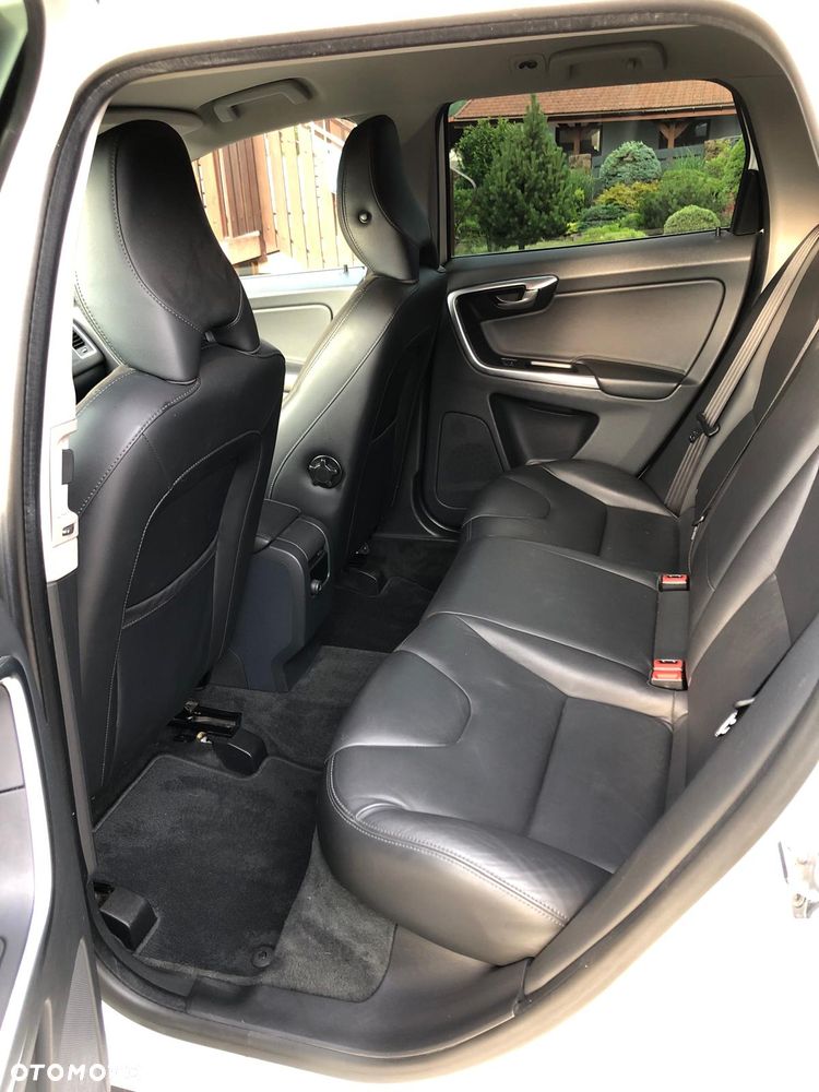 Volvo XC 60 - 10