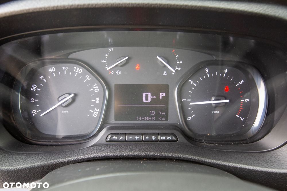 Peugeot Expert L3H1 DŁUGI 2.0 *Automat* - 17