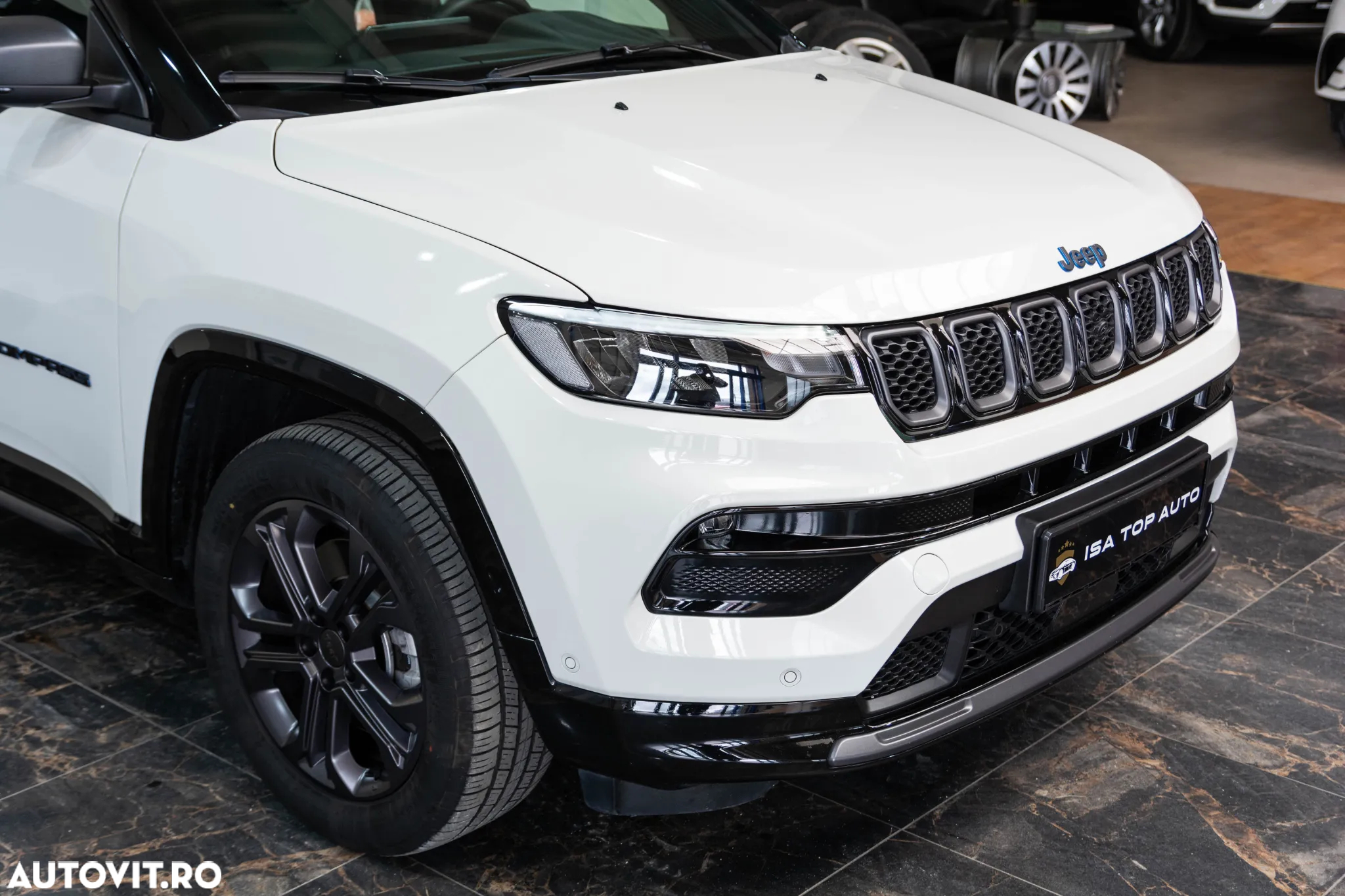Jeep Compass 1.3 T4 4xe PLUG-IN HYBRID Automatik Altitude - 13