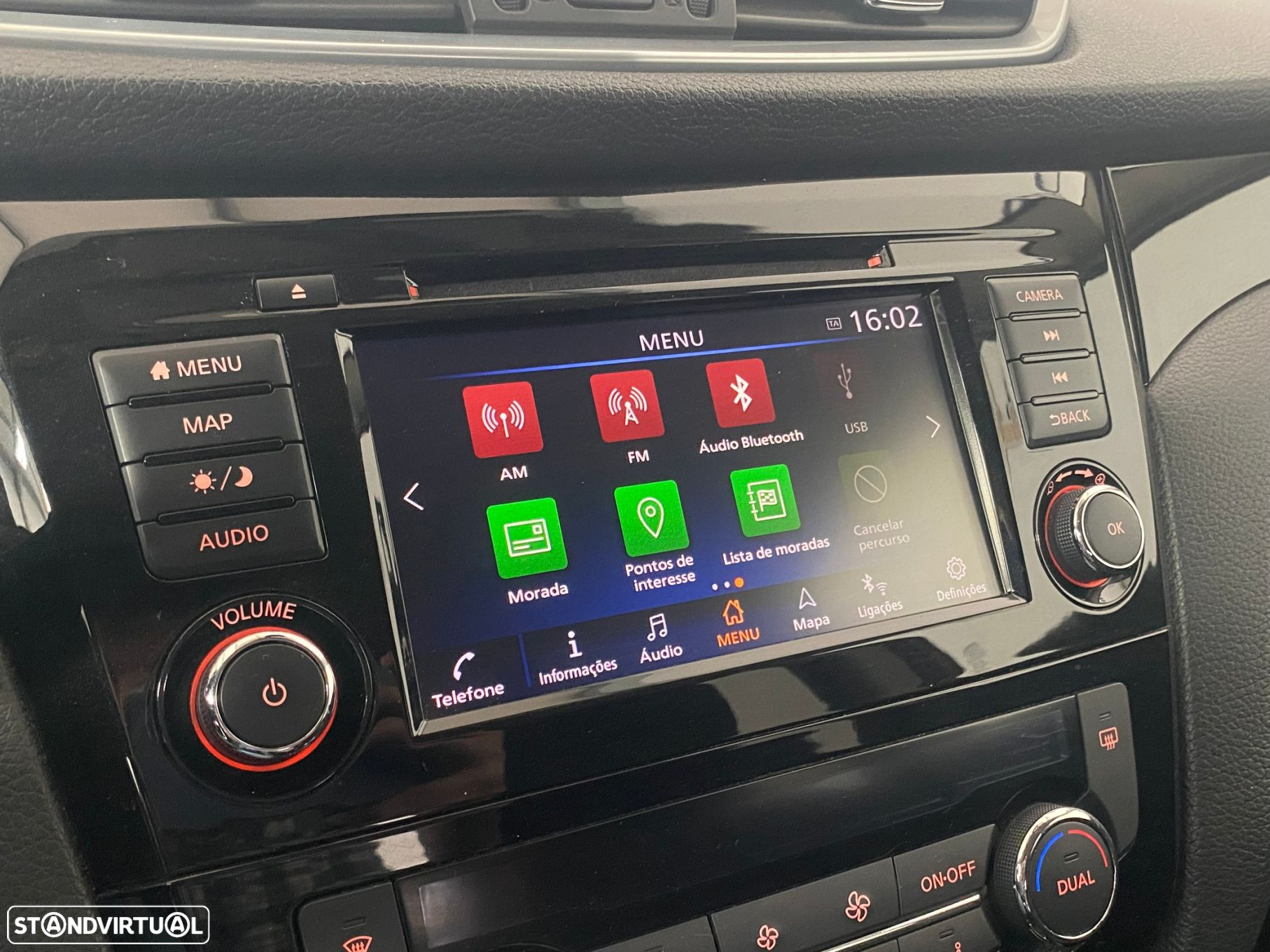 Nissan Qashqai 1.5 dCi N-Connecta DCT - 24