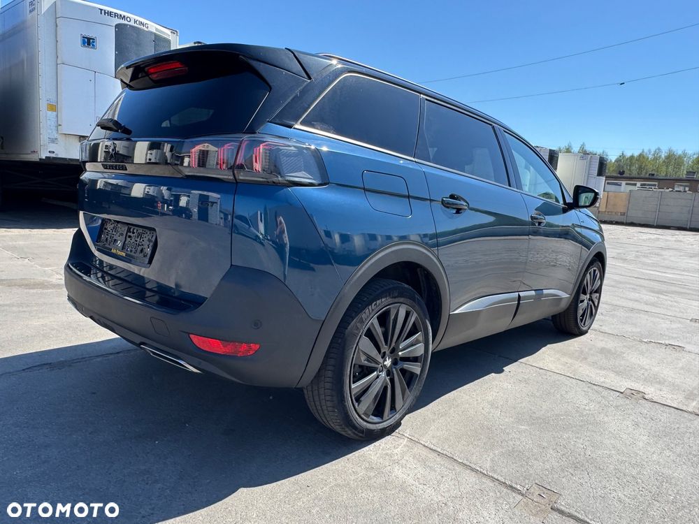 Peugeot 5008 - 17