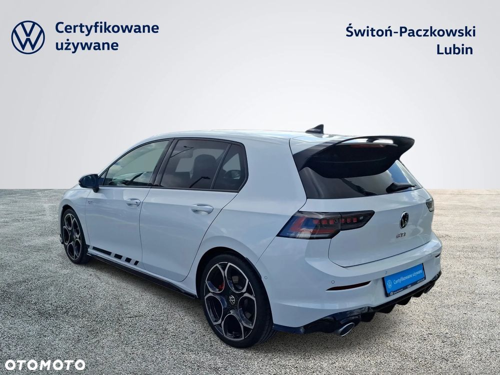 Volkswagen Golf - 12