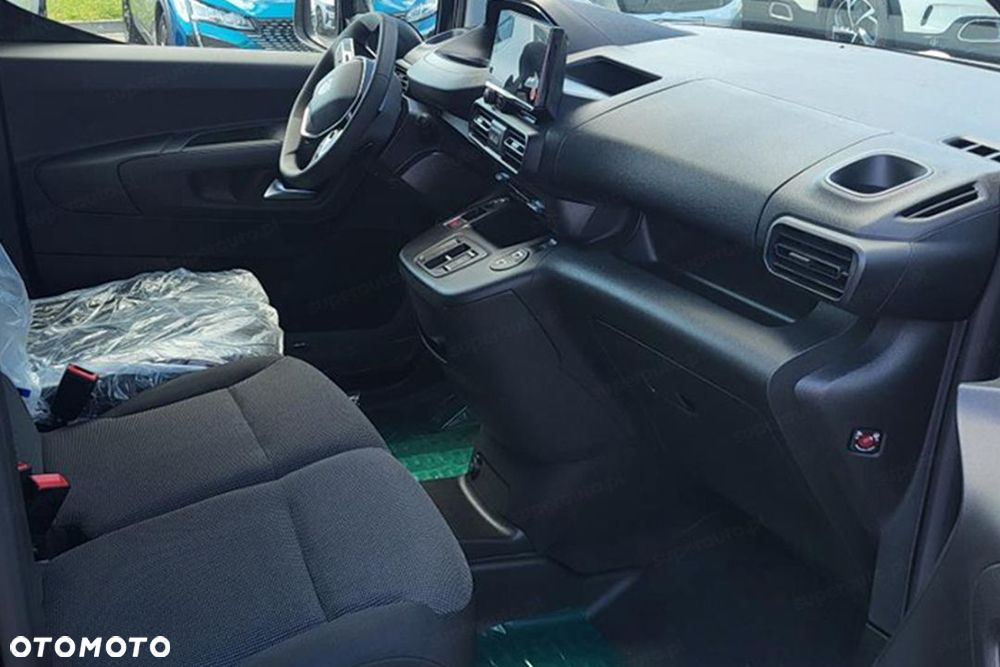 Peugeot Partner Van Long L2H1 EAT8 1.5 130KM - 12
