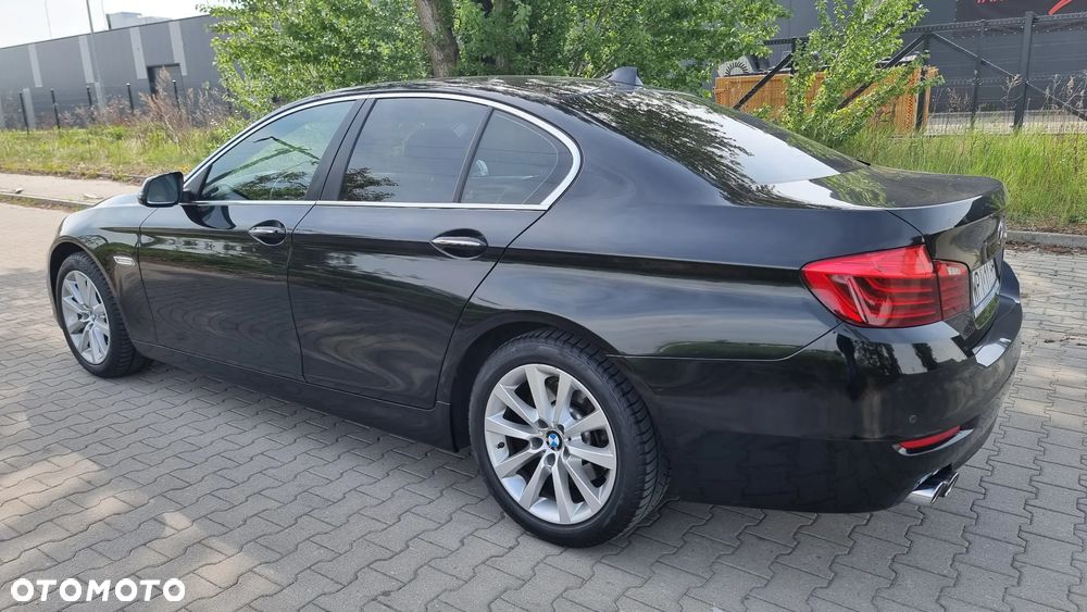BMW Seria 5 520d - 29