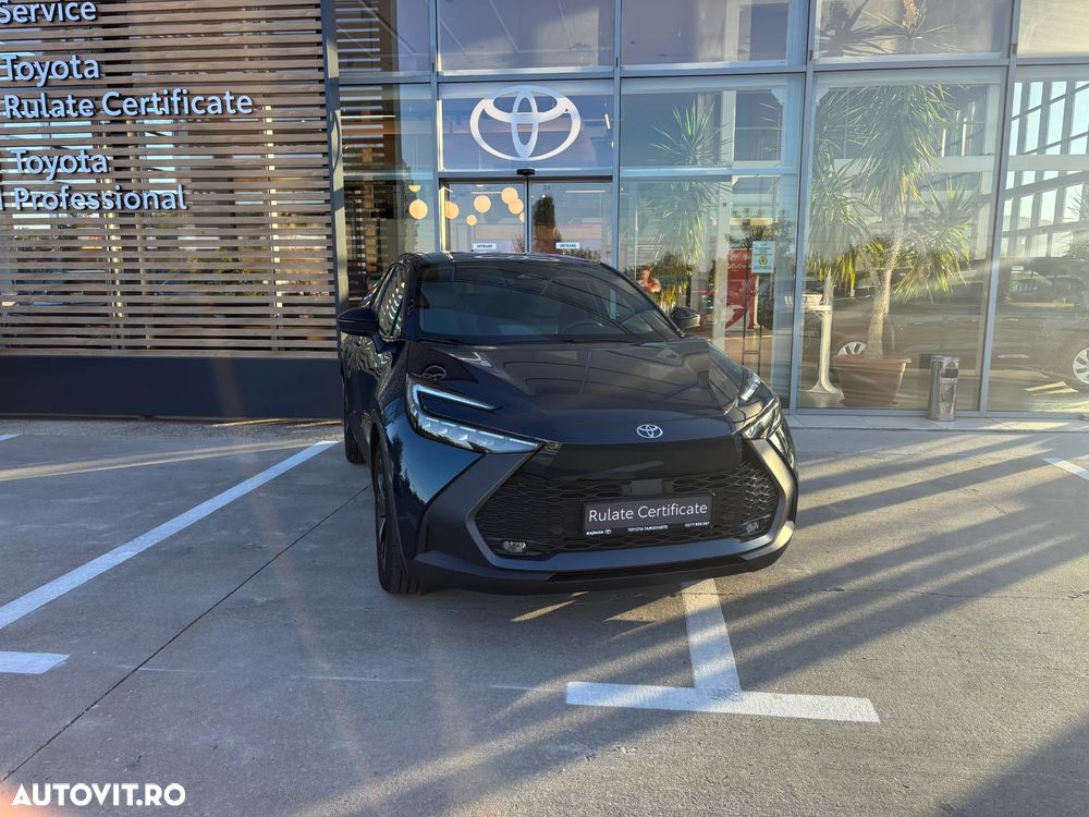TOYOTA C-HR