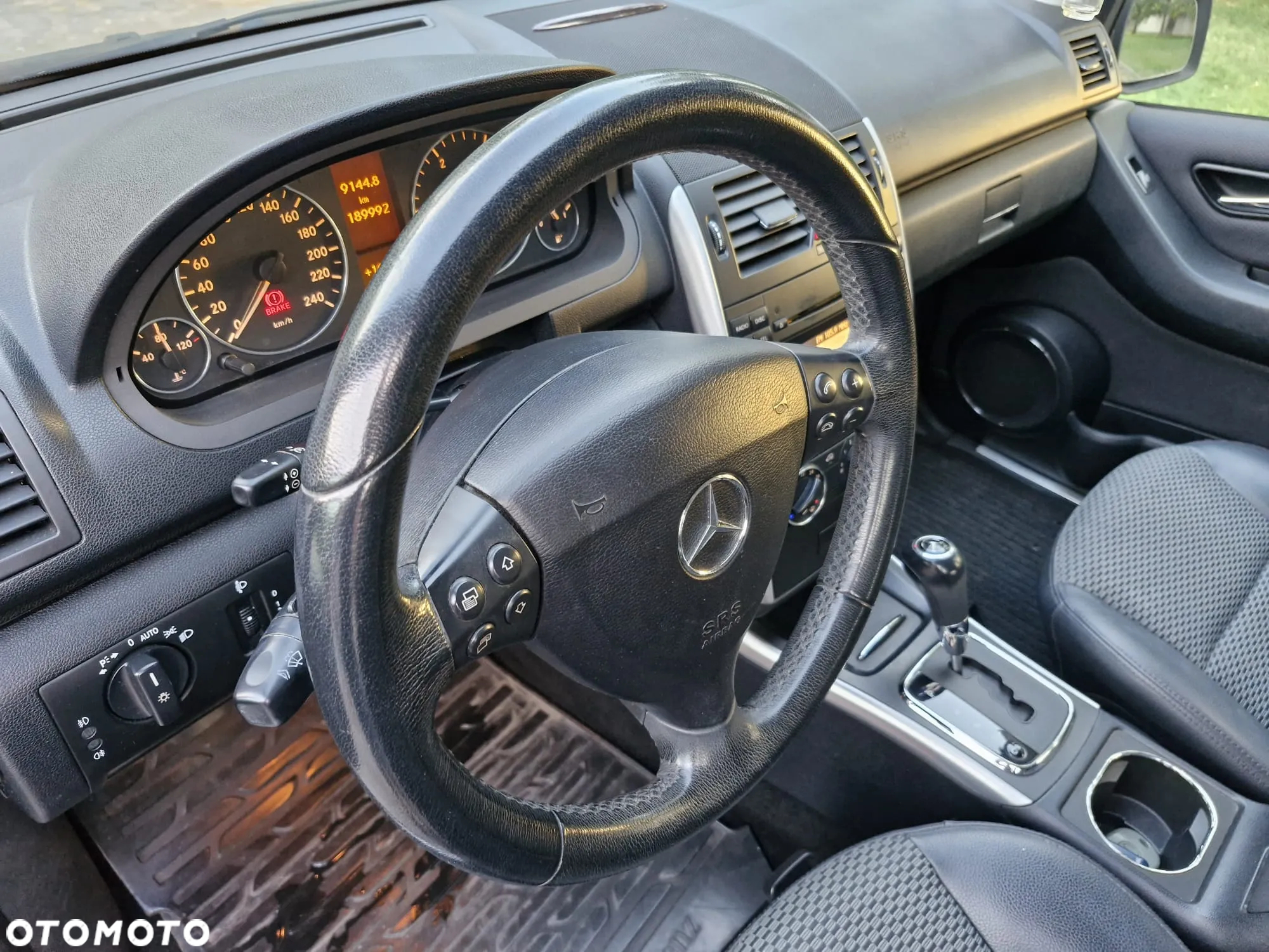 Mercedes-Benz Klasa A 180 CDI Autotronic Avantgarde - 8