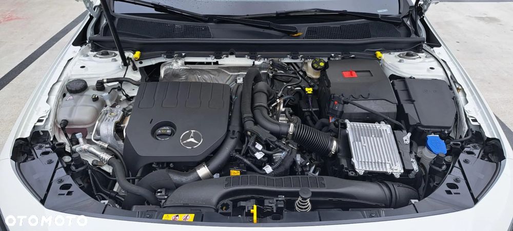 Mercedes-Benz Klasa A 200 AMG Line 7G-DCT - 9