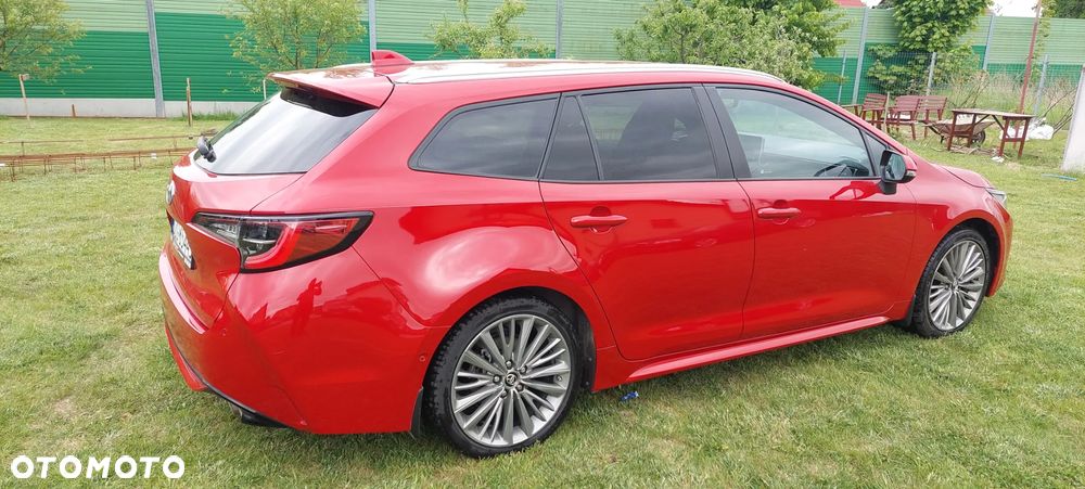 Toyota Corolla 2.0 Hybrid Executive - 10