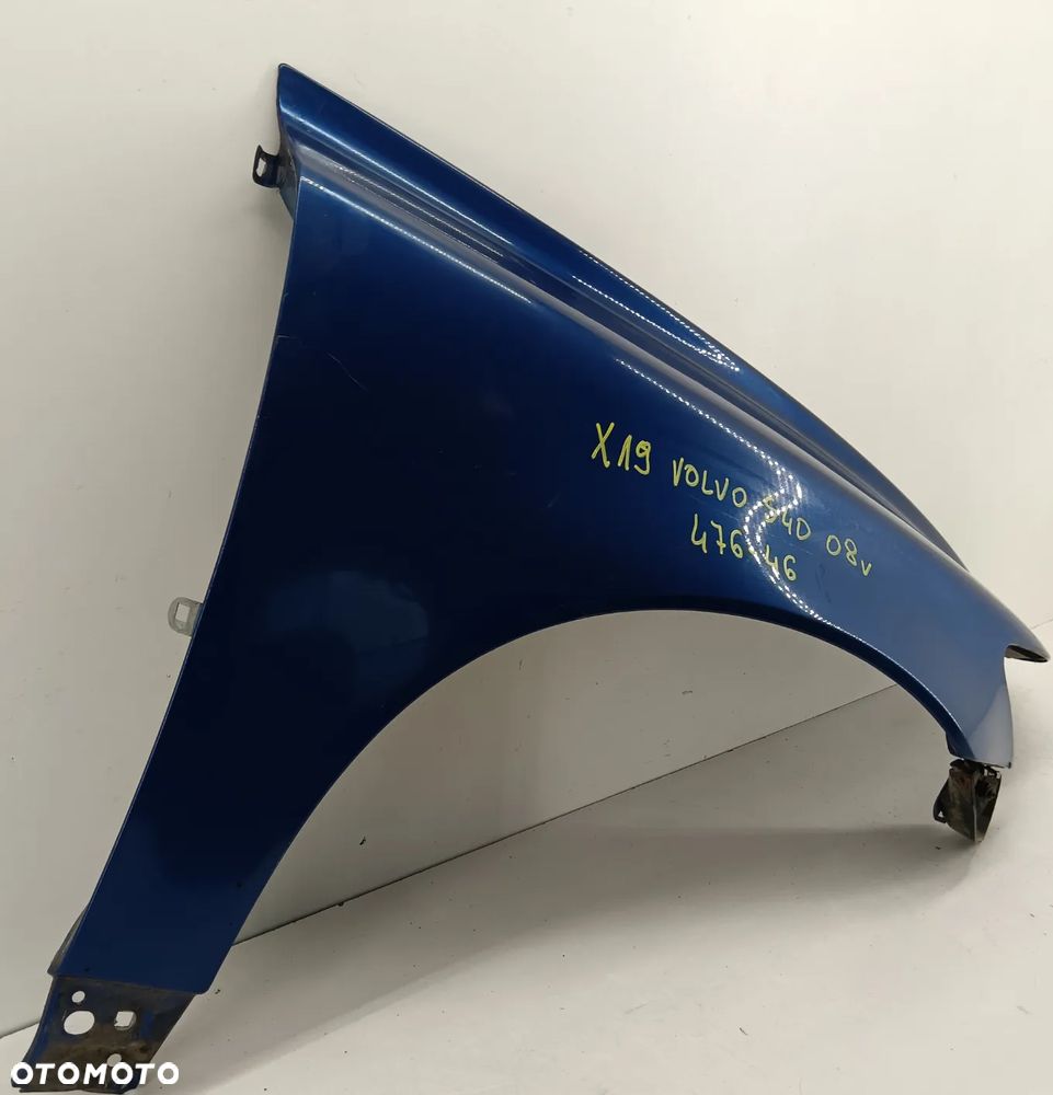 błotnik prawy przedni VOLVO S40 II V50 04-08 476/46 - 3