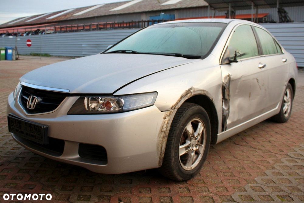 Honda Accord VII 2005 2.0i K20A6 Sedan (MASKA, ZDERZAK, LAMPA, BŁOTNIK, DRZWI, SZYBA, FOTEL) - 3