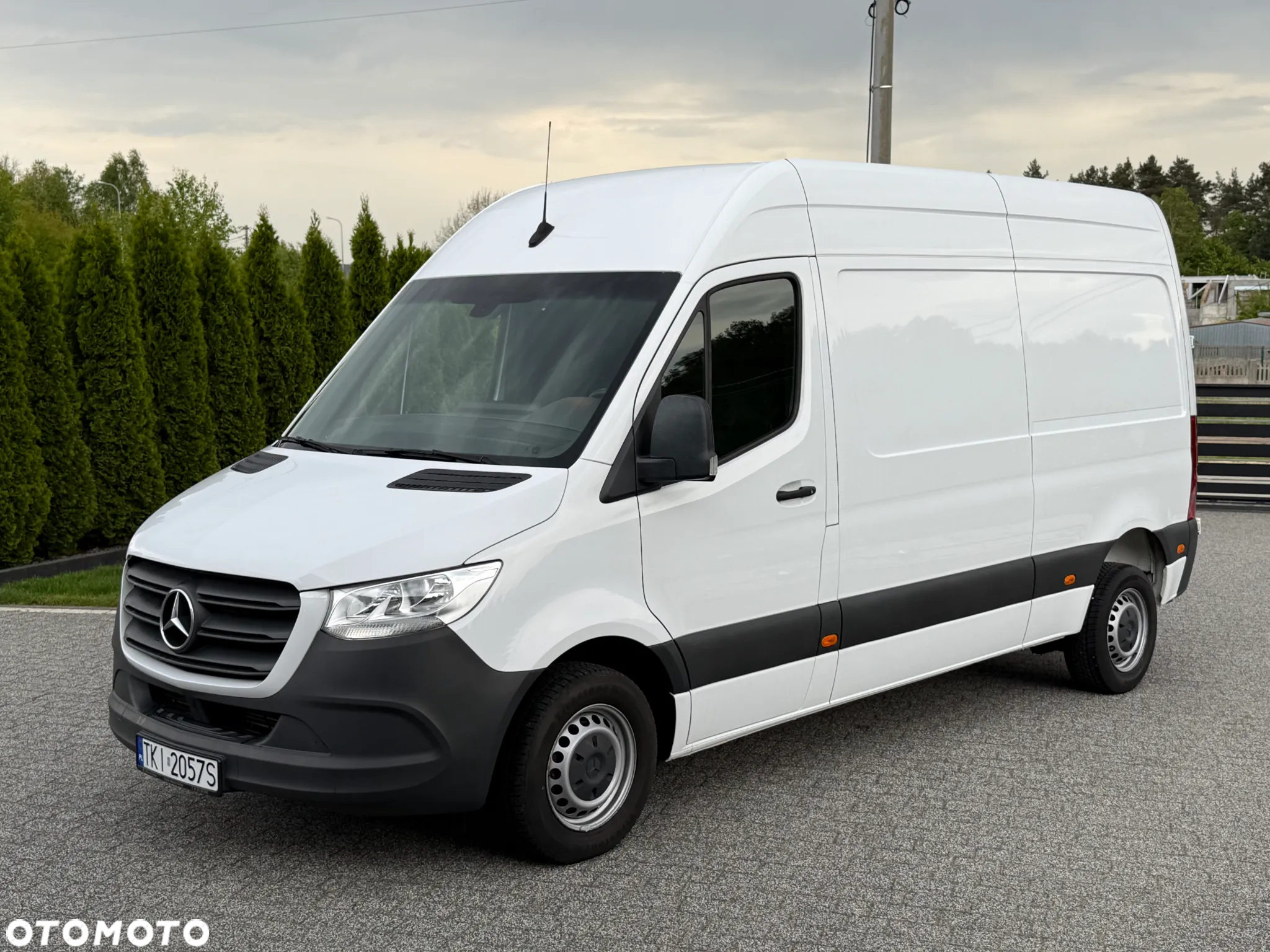 Mercedes-Benz L2H2 SALON PL. 84 tys. km! Stan idealny! - 26